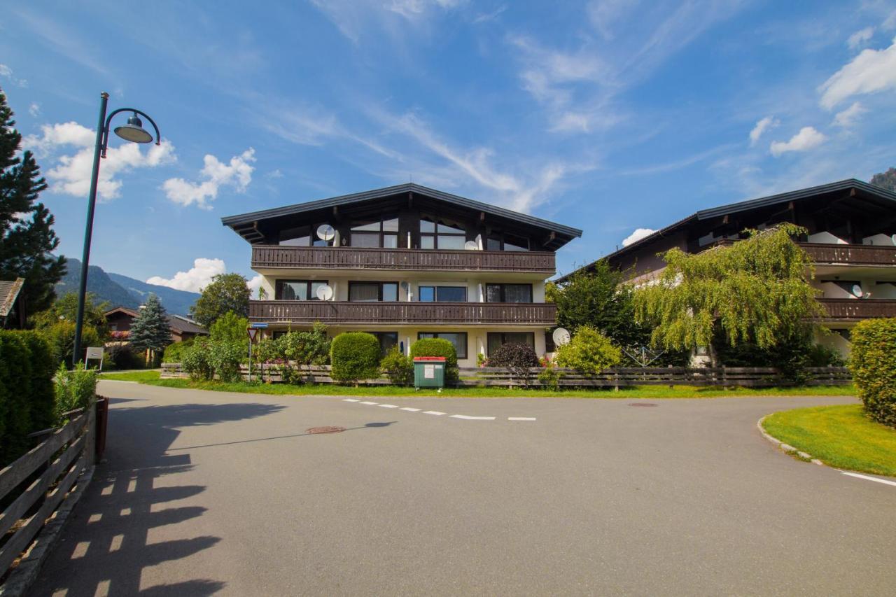Apartment Schmid - Steinbock Lodges Maishofen Exterior foto