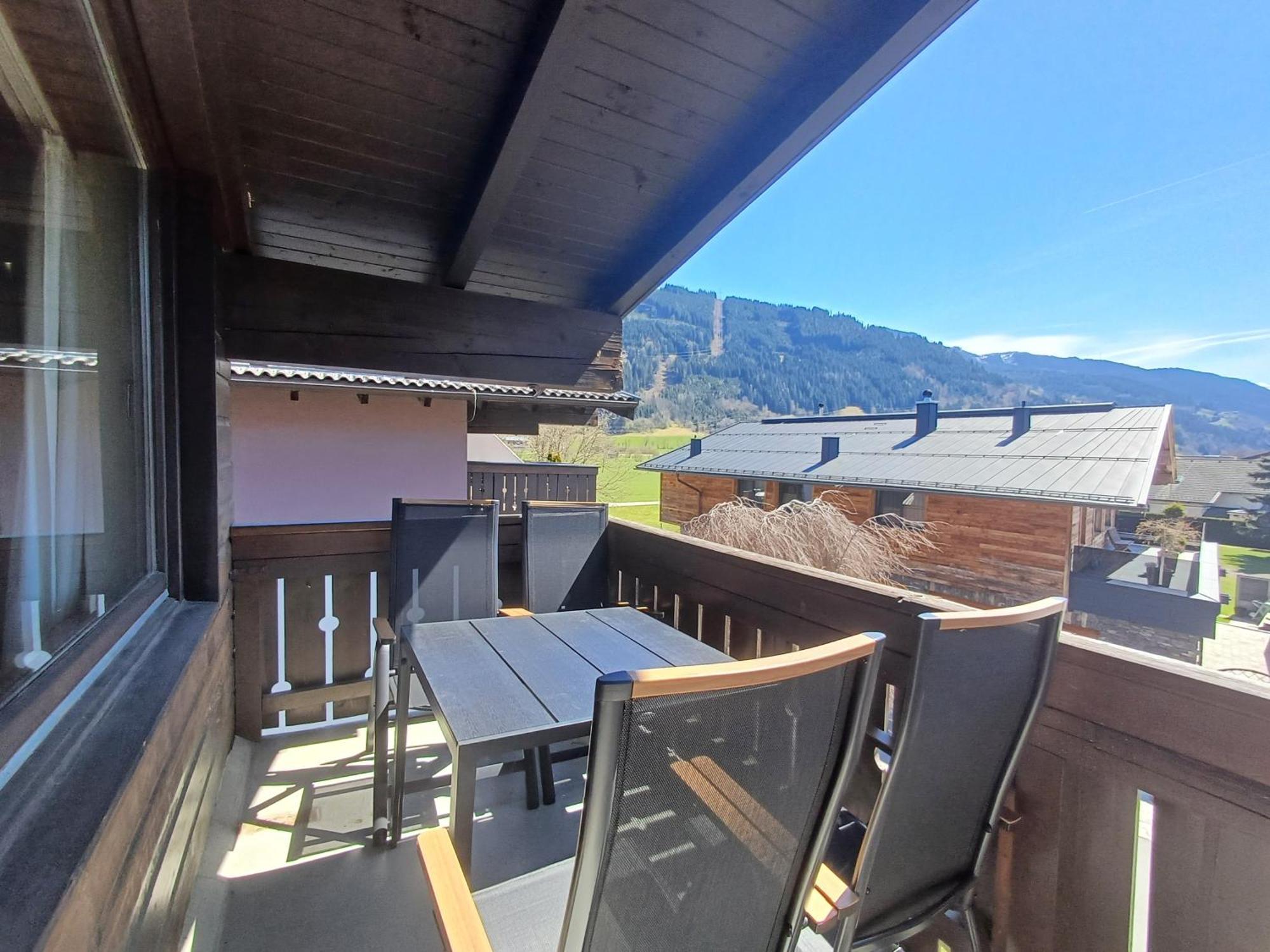Apartment Schmid - Steinbock Lodges Maishofen Exterior foto